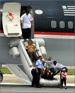 Emergency Evacuation of USAirways Jet