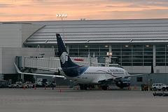 XA-AGM Aeromexico 737-752